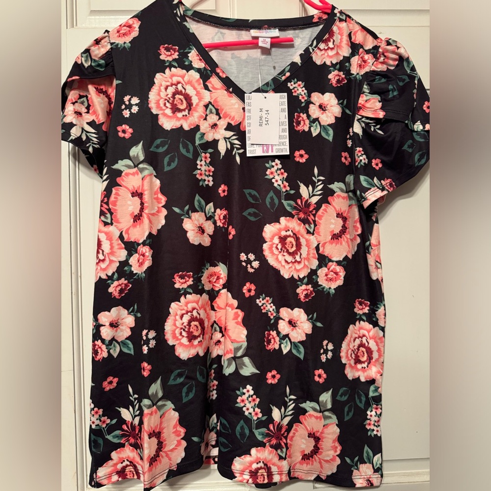 Medium lularoe Remi